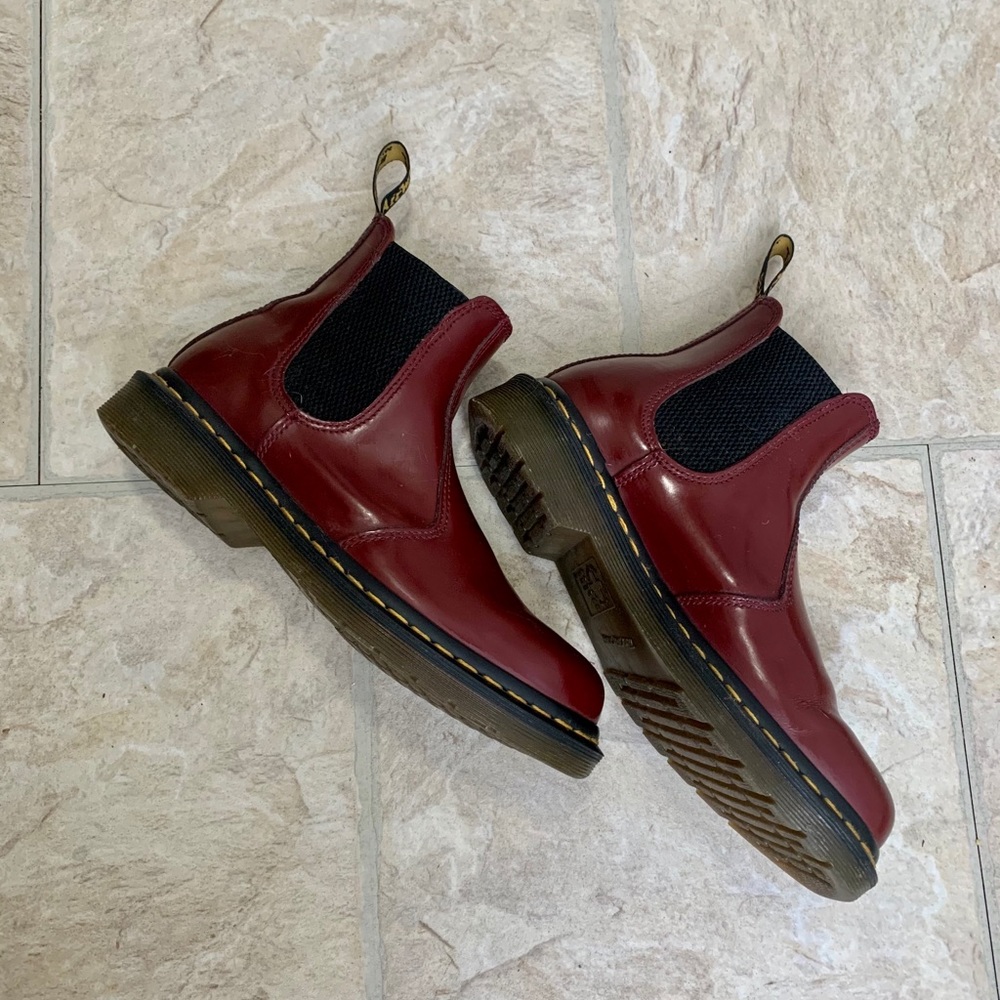 Dr. Marten Smooth Leather Chelsea Boots - Oxblood